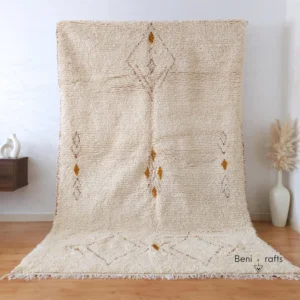 Handmade Cream Wool Moroccan Rug